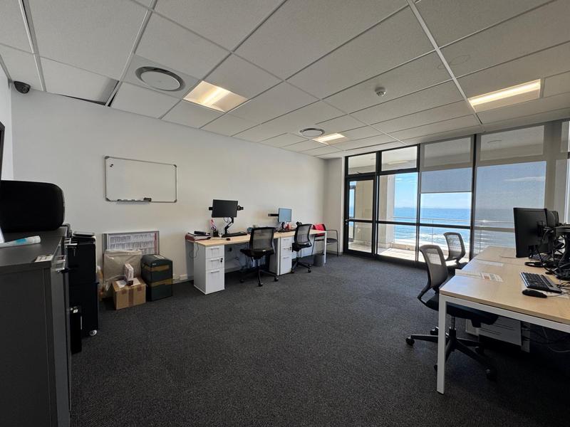 To Let commercial Property for Rent in Humewood Eastern Cape